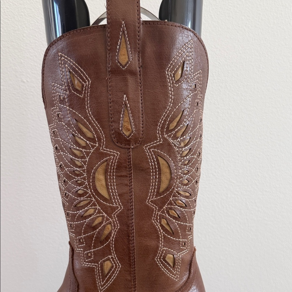 Women’s - Coconuts by Bandalero Choco/Beige - Western Boot - Size 6 - Picture 7 of 7
